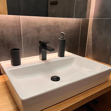 Infinity Klinovec Apartment 5 Апартаменты *